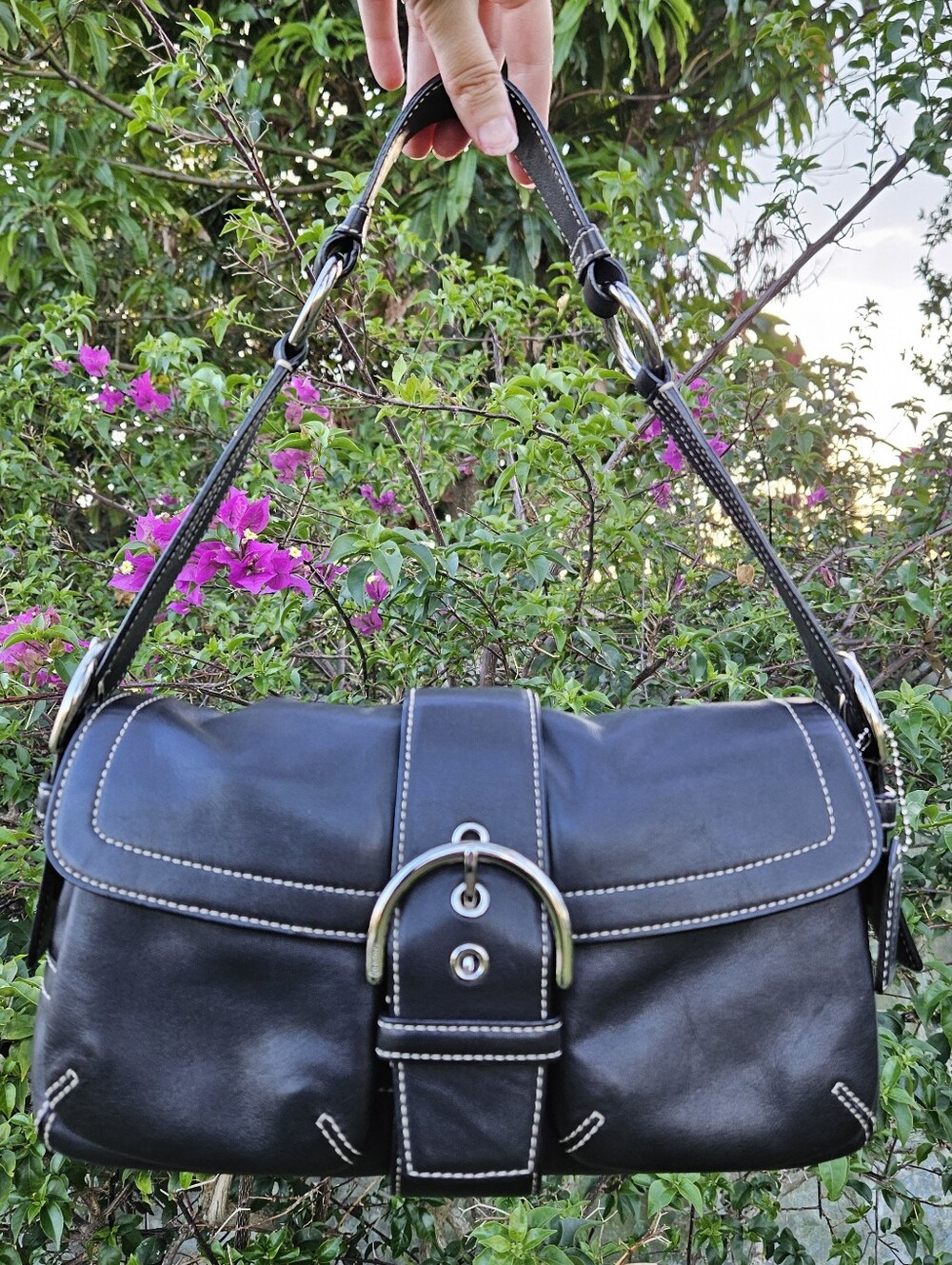 Vintage Coach 3653 Black Soho Buckle Flap Shoulder Bag Leather Hangtag Y2K